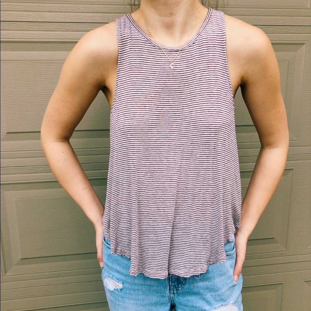 American Eagle top